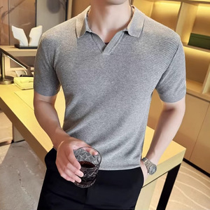 Polo de Manga Corta Gris para Hombre, Color Sólido, Tejido Transpirable, Corte Ajustado, Estilo Urbano - Product Image 4