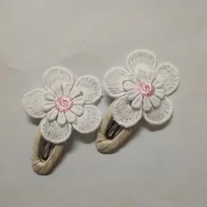 Horquillas para el pelo BB para niños, accesorios para el cabello con flores blancas bordadas de doble capa, horquillas envueltas en tela