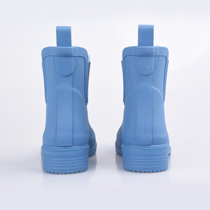 <span class=keywords><strong>Stivali</strong></span> da pioggia da <span class=keywords><strong>donna</strong></span> in <span class=keywords><strong>gomma</strong></span> con tacco basso con motivo in pelle opaca blu - Product Image 4
