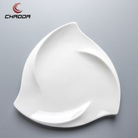 Assiettes en céramique blanches de 9 et 10 pouces, vente chaude, faites à la main, pour steak, pâtes, dîner, bols à soupe, vaisselle