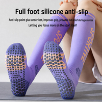 Chaussettes de yoga pour femmes, chaussettes de compression mi-hautes, antidérapantes, sans couture, absorbant la transpiration, avec grip en coton professionnel