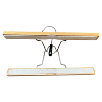 OWENTEK Cintre simple en bois durable avec pince, finition chromée, pour extensions capillaires, vêtements, armoire, salon, option logo personnalisé
