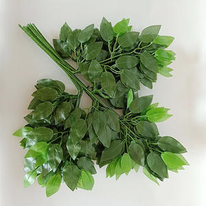 Vente en gros de plantes de verdure artificielles de haute qualité au toucher réel feuilles de <span class=keywords><strong>laurier</strong></span> en forme de feuille feuilles de verdure - Product Image 1