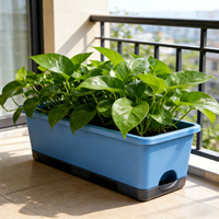 Pot de fleurs rectangulaire en PP à arrosage automatique, trou de drainage, parois épaissies durables pour une utilisation à la maison et au jardin, design moderne, capacité de 10,89 L