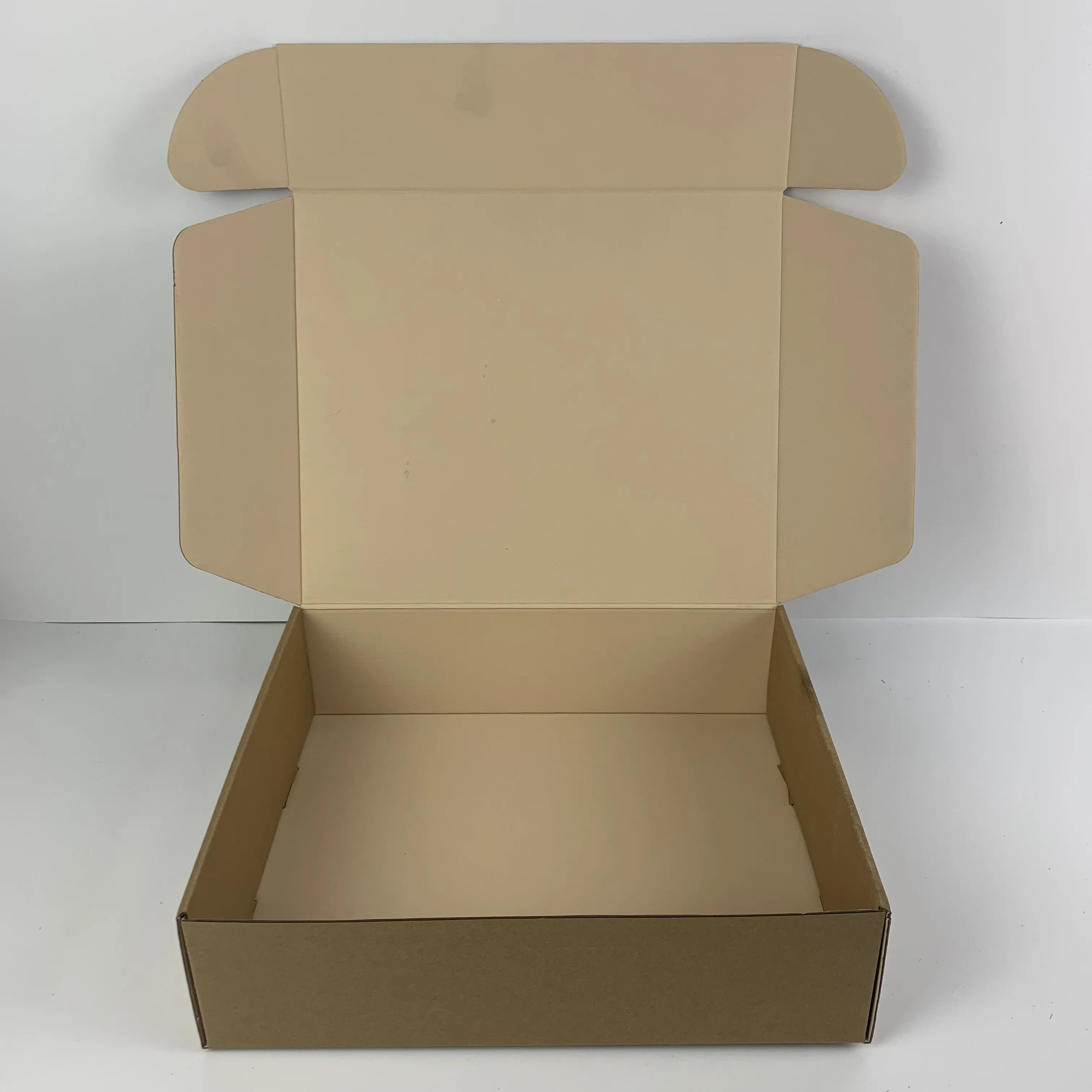 Benutzer definierte Kleidungs stück Mailer Papier Display Versand box Geschenk papier Box Abonnement Box für Seifen buch Kosmetik verpackung