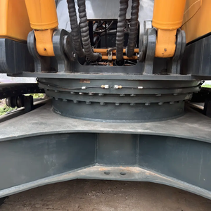 Excavadora Usada Hyundai 305 LC-9T de Alta Eficiencia, Origen Corea, Tipo Oruga, con Precio Económico, 220/225 en Oferta - Product Image 3