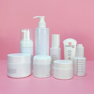 Lot de Bouteilles et Pots en Verre Blanc Mat pour Cosmétiques, Sérums Visage et Huiles Essentielles – 20ml, 30ml, 40ml, 50ml, 60ml, 80ml – Vente en Gros - Product Image 1