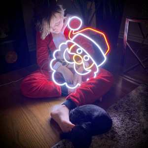 定制风格高亮度 RGB 大型霓虹灯，适用于婚礼公司和医院装饰，具有 IP65 防水功能 - Product Image 1