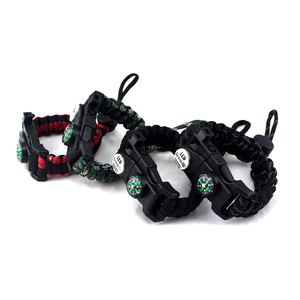 2020โลโก้ที่กำหนดเองของขวัญการอยู่<span class=keywords><strong>รอด</strong></span>กลางแจ้ง,โปรโมชั่นอ<span class=keywords><strong>ย</strong></span>ู่<span class=keywords><strong>รอด</strong></span>บุรุษเข็มทิศ Wistle Paracord สร้อ<span class=keywords><strong>ย</strong></span>ข้อมือหินเหล็กไฟของขวัญ - Product Image 6