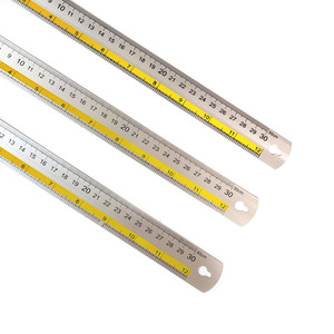 Regla de Aluminio Metálica de 30 cm para Ingeniería, Regla Recta Plateada de Doble Cara para Carpintero - Product Image 4