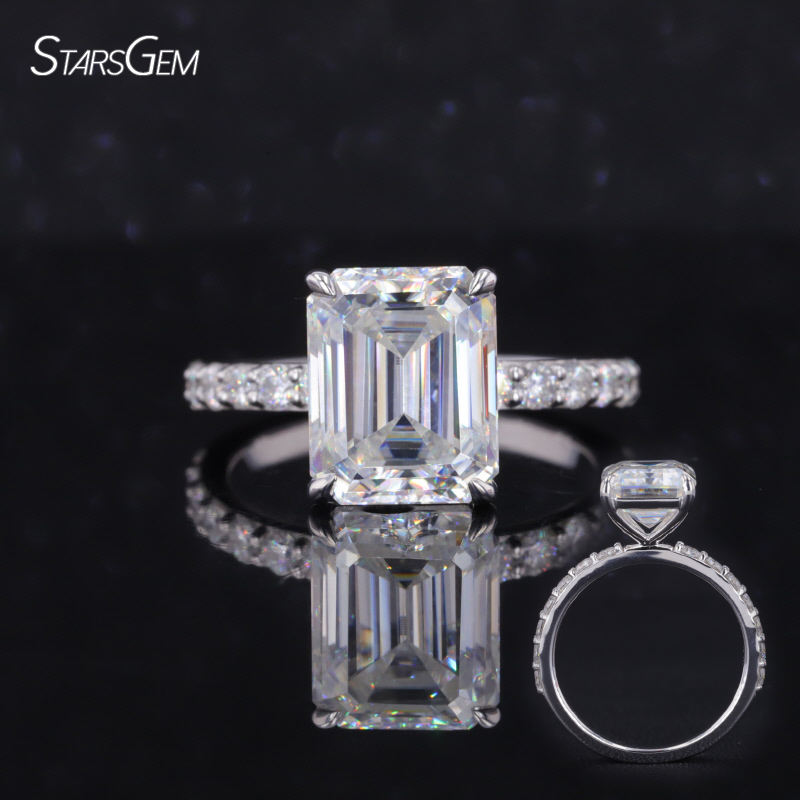 Emerald Cut 14K white gold