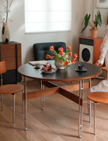 Table à manger ronde de style mid-century, style nordique Bauhaus, pieds en acier inoxydable, blanc crème, idéale pour les petites maisons
