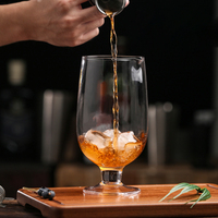Verre à cocktail transparent à pied de 800 ml, pichet à cocktail mélangeur pour barman, idéal pour Martini, bars, hôtels, restaurants, vente en gros, OEM