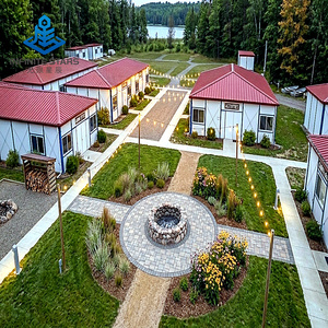 Maison conteneur K T, villa moderne détachable avec design écologique à énergie solaire pour les centres de glamping - Product Image 1