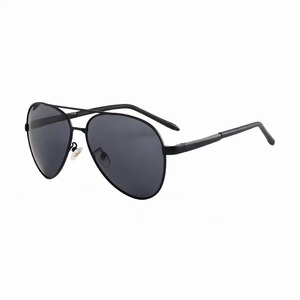 Gafas <span class=keywords><strong>de</strong></span> <span class=keywords><strong>Sol</strong></span> Polarizadas <span class=keywords><strong>de</strong></span> Alta Gama <span class=keywords><strong>para</strong></span> Hombre, Más Vendidas en 2024, Montura Metálica <span class=keywords><strong>de</strong></span> Lujo, <span class=keywords><strong>Lentes</strong></span> TAC con Logotipo Personalizado <span class=keywords><strong>para</strong></span> Conducir, Montar a Caballo y <span class=keywords><strong>Pescar</strong></span> - Product Image 1