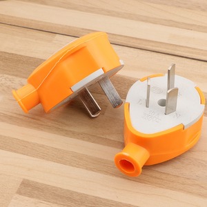 Enchufe monofásico trifásico enchufe grueso de alta potencia retardante de llama Amarillo 10A enchufe de dos etapas a tres etapas - Product Image 3