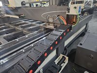 Routeur CNC 1325 personnalisé, broche 7,5 kW, 3 axes, refroidissement par eau, moteur haute performance en aluminium, pompe PLC Syntec/NC Studio