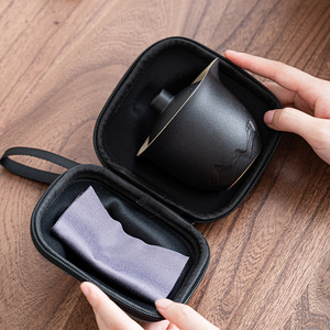 <span class=keywords><strong>Tazze</strong></span> <span class=keywords><strong>da</strong></span> tè in porcellana <span class=keywords><strong>con</strong></span> <span class=keywords><strong>infusore</strong></span> di tè borsa portatile per Picnic all'aperto Mini viaggio portatile in ceramica Set teiera Kung Fu Set <span class=keywords><strong>da</strong></span> tè - Product Image 5