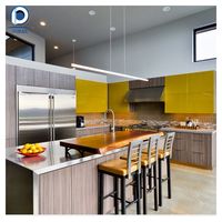 Armoire de cuisine moderne en bois massif avec finition mélamine couleur bois pour un rangement durable à la maison et une surface facile à nettoyer