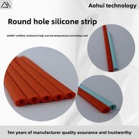 Manchon de protection de câble plat en silicone à quatre canaux et multi-trous personnalisé pour le câblage des lampes de bureau LED - Fabricant