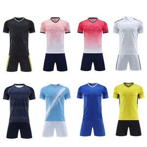 Supplier Jersey Sepak Bola OEM Kaos Sepak Bola Kustom - Product Image 1