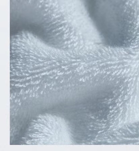 Serviettes de soin 100% coton pour équipement de spa de beauté, tailles et couleurs personnalisées, fabriquées au Vietnam - Product Image 3