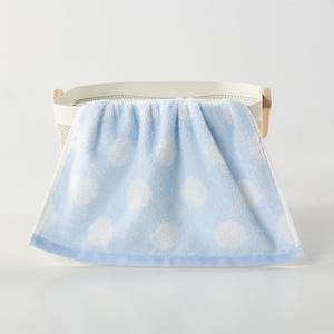 Toalla cuadrada de algodón puro para bebé, 30x30 cm, con lunares, hipoalergénica, suave y absorbente, para uso doméstico, azul y rosa - Product Image 1