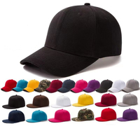 Ensemble cadeau personnalisé avec logo, sublimation, broderie, casquette, t-shirt, sweat-shirt, article promotionnel, merchandising d'entreprise, souvenir d'entreprise