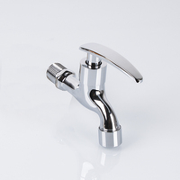 Robinets de cuisine Bibcock en laiton au design moderne accessoires de robinet de jardin sanitaire robinets de lavabo en cuivre prix d'usine
