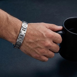 Collezione di Bracciali Unisex Acciaio Inossidabile Dorato - Stili Catena e Bracciale Ipoallergenici, Gioielli all'Ingrosso - Product Image 3