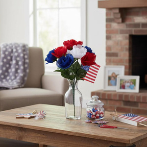 LINDOJUNI Ramo Decorativo Patriótico de Flores Artificiales Rojas, Blancas y Azules para el Día de la Independencia, Decoración de Mesa - Product Image 4