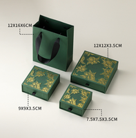 Boîte de rangement pour bijoux de qualité supérieure en stock pour bagues, boucles d'oreilles, colliers et broches, boîte rigide
