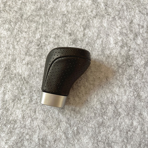 Poignée de levier de vitesse en cuir Chen Can pour BMW, boîte manuelle 5 vitesses, logo M - Product Image 2