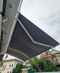 Parasole esterno illuminazione LED braccio pieghevole tenda <span class=keywords><strong>Pergola</strong></span> in alluminio impermeabile tenda elettrica retrattile in alluminio - Product Image 2