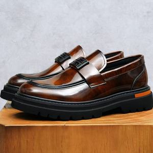 Botas Cortas de Piel de Vacuno de Primera Calidad con Forro Transpirable y Resistentes al Desgaste para Uso Diario y Actividades al Aire Libre - Product Image 2