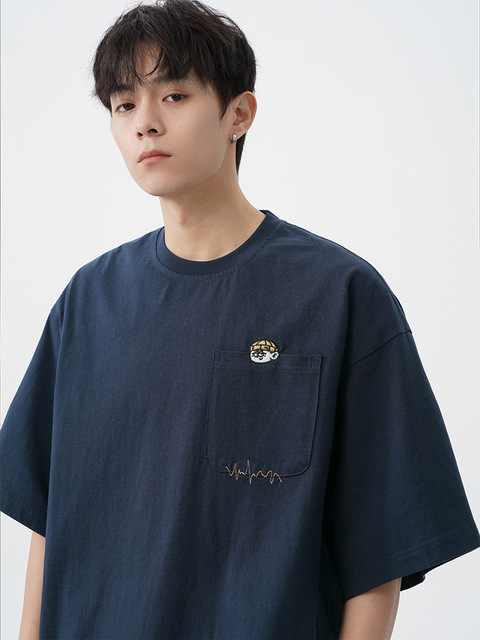 Oem Service White Heavyweight Cotton Oversize Design Embroidery with Pocket Oversized T-shirt