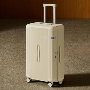 Valise épaisse de grande capacité de 28 pouces avec fermeture éclair antichoc et roues pivotantes à 360 degrés pour les voyages de loisirs - Product Image 3