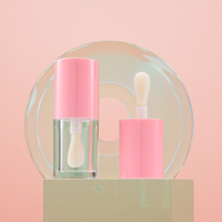 Tube de brillant à lèvres en plastique blanc personnalisable de 4ml grand pinceau applicateur emballage cosmétique vide bonnet mignon brillant à lèvres en plastique personnalisé