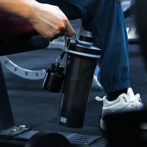 Aangepaste Voedingsaccessoires Fitness Gym Automatische Roerende Mokfles Met Eiwitpoedercontainer Elektrische Mengschudders