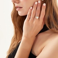 Hot S925 Silver Cubic Zircon Accessoires de mariage de mode pour femmes Cadeau de fiançailles pour femmes Anneaux