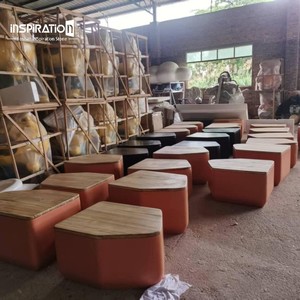 Sièges en FRP dans les grands projets commerciaux et les infrastructures publiques - Product Image 4