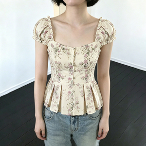 Camiseta de Verano para Mujer, Estilo Romántico y Floral, Ecológica, con Cuello Redondo y Botones, Manga Regular - Product Image 5
