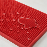 Tapis de bar en PVC souple personnalisable, résistant à l'eau, isolant thermique, écologique, certifié CE, accessoires de bar jetables pour utilisation en pub