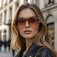 Lunettes de soleil monobloc style léopard, design mode, forme pilote, protection intégrale, surdimensionnées, en métal, tête de guépard