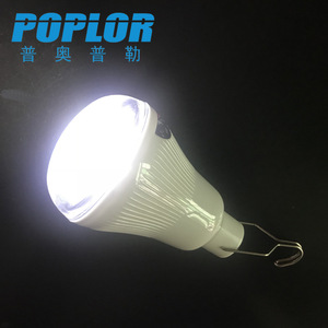 Bombilla LED Solar Poplor de 10W para Exteriores, Lámpara de Camping con Gancho y Panel - Product Image 5