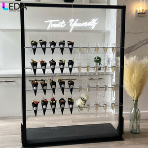 Exhibidor de Metal LEDA para Copas de Champán Prosecco, Soporte de Pared para Exhibición de Copas de Champán para Bodas - Product Image 1