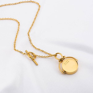 สร้อยคอไทเทเนียมทรงเรขาคณิต ชุบทอง 18K ปรับระดับได้ หมุนได้ สายยาว เครื่องประดับแฟชั่นสำหรับทุกเพศ - Product Image 4