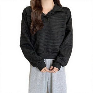 Pulls décontractés en tricot anti-boulochage pour femmes grandes tailles avec impression en relief - Product Image 2