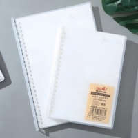 Grille doublée feuille de papier reliure Journal exercice scolaire Pp couverture en plastique bobine cahier conception personnalisée pointillé uni A5 B5 en vrac