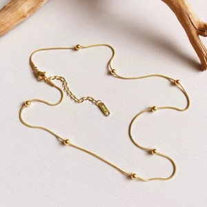 Collar Clásico Simple Básico de Cadena, Acero Inoxidable con Baño de Oro de 18k, No se Desvanece, Joyería Minimalista de Cadena Espiga/Serpiente - Product Image 2